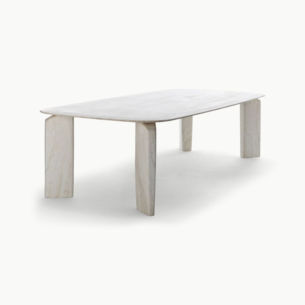 Exteta / Dining Tables / Giotto