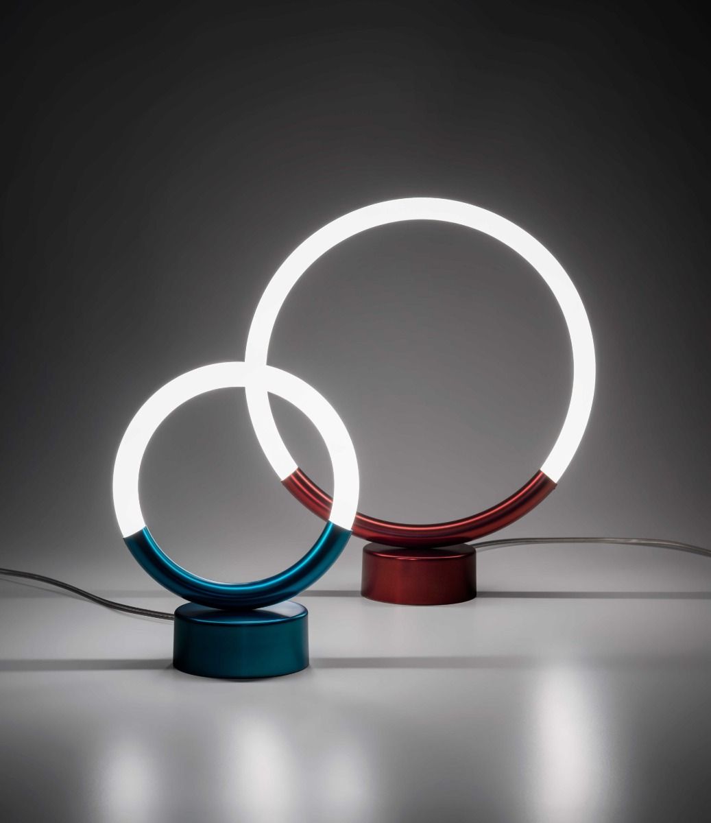 IDL 1987 / Table Lamps / Loop 683