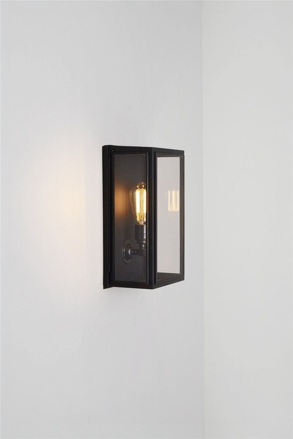 Original BTC / Wall Lights / Medium Box 7642 Externally Glazed