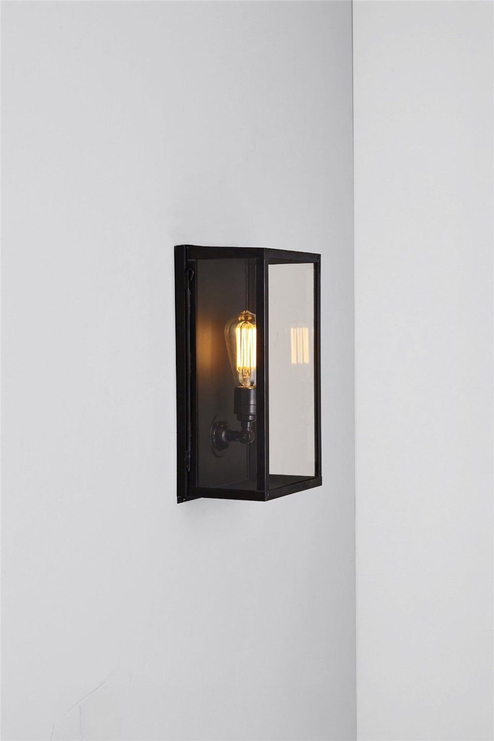 Original BTC / Wall Lights / Medium Box 7645 Internally Glazed