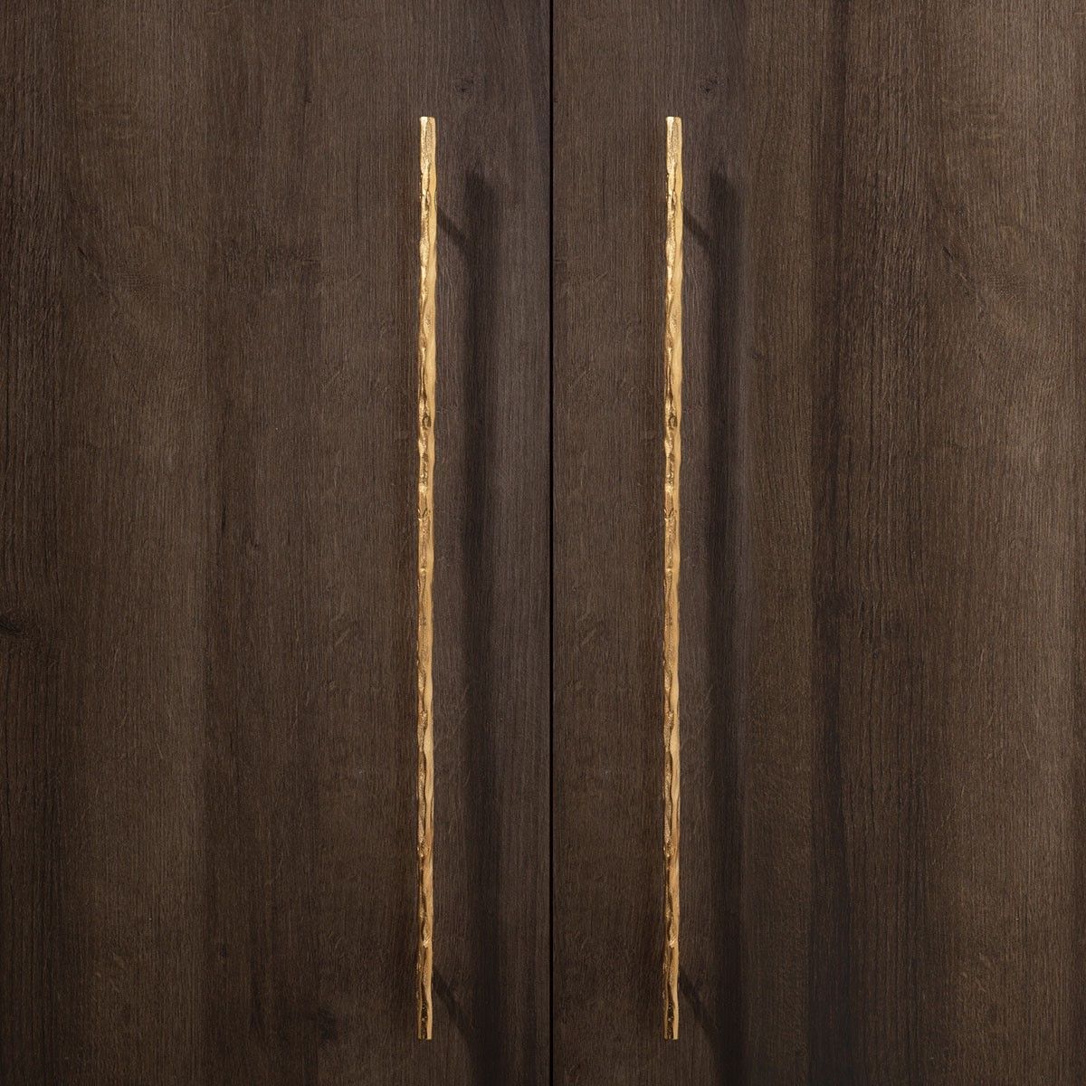 Objet Insolite / Made to measure Handles / Poignée de meubles Liane 15