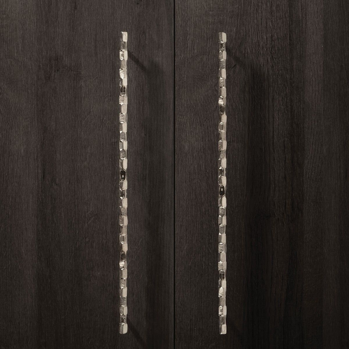 Objet Insolite / Made to measure Handles / Poignée de meubles sur mesure Fragile 14