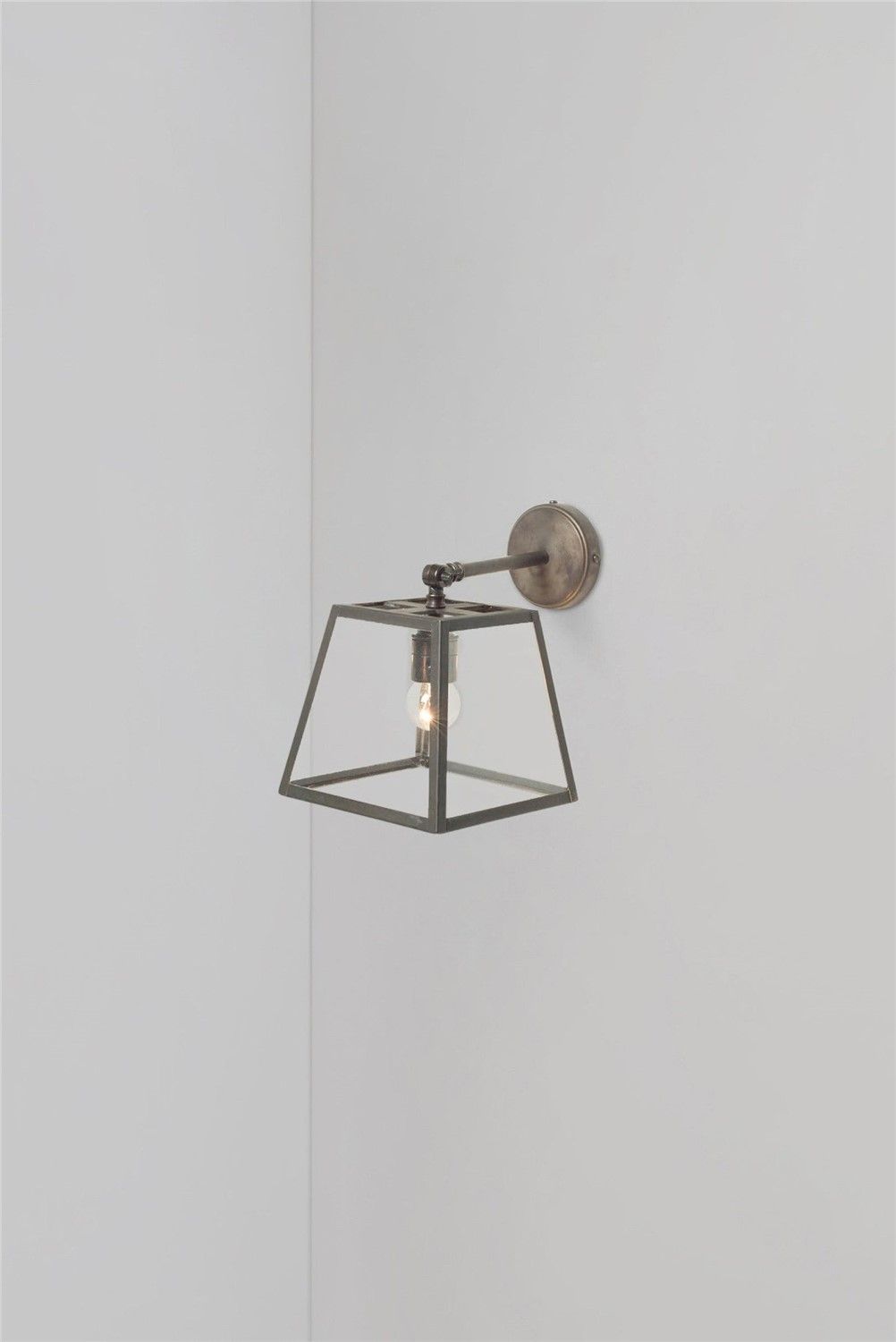 Original BTC / Wall Lights / Quad 7636