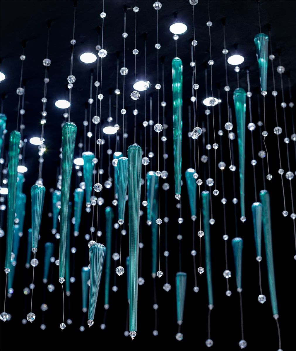 Euroluce Lampadari / Pendants & Suspension Lights / Riflessi Linear Project