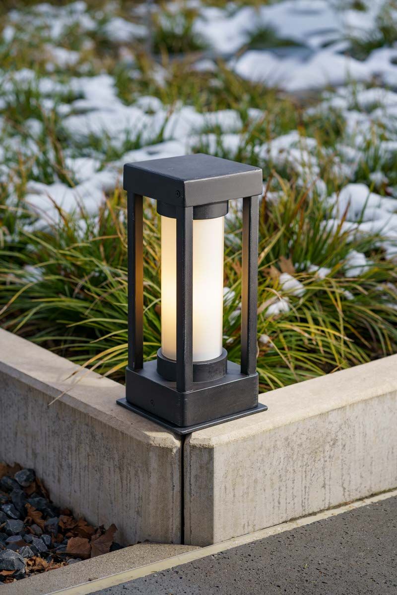 Robers / Outdoor Pedestal Lights / AL6987