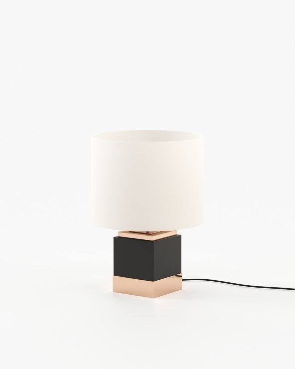 Laskasas / Table Lamps / Smith