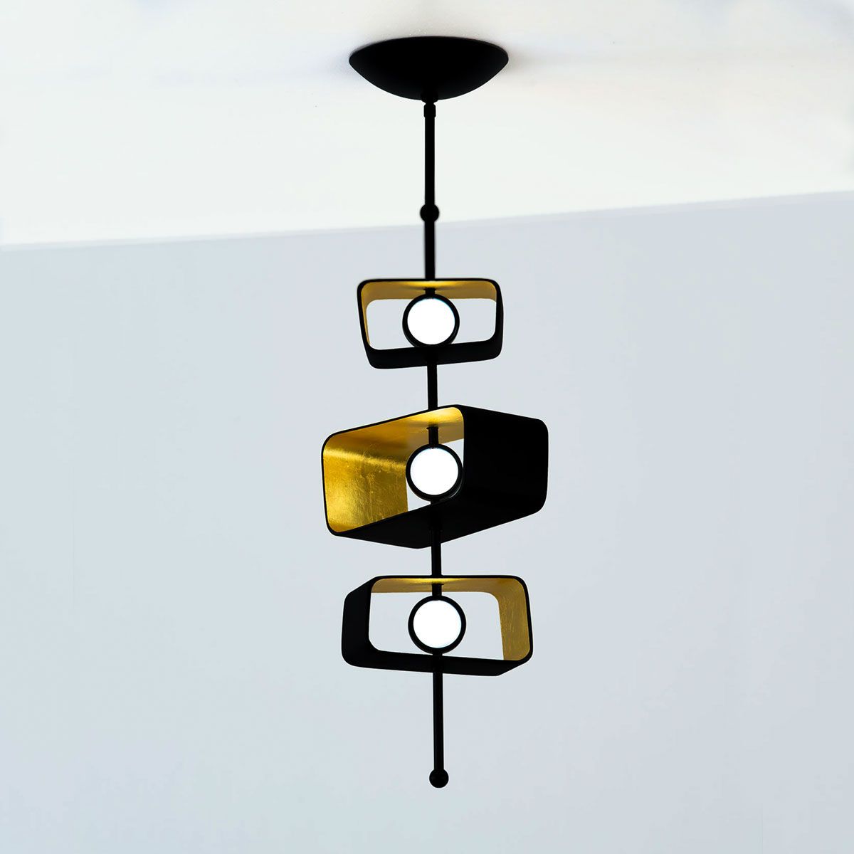 Boyd Lighting / Pendants & Suspension Lights / Totem 3 10688
