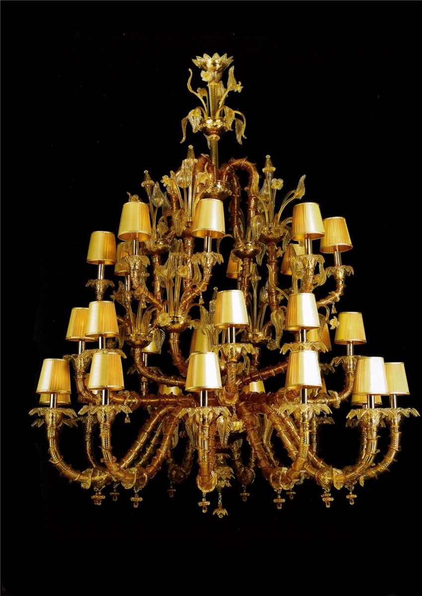 Italian Luxury Lighting / Chandeliers / Venetian Glass Gold 28-Light V8048 028