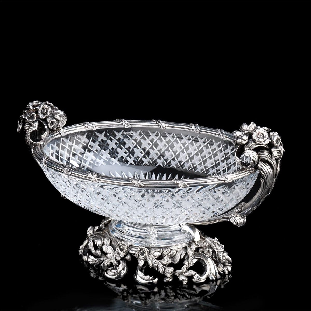 Badari / Decorative Bowls / Hermitage V1-560/02/TR