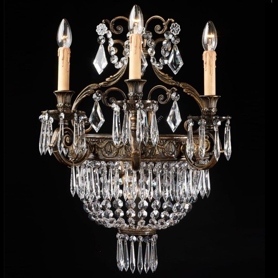 Badari / Wall Sconces / Villa A8-706/3