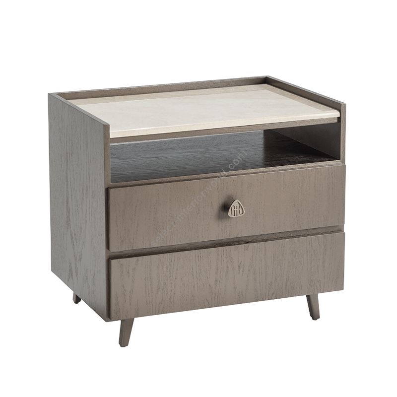 Adriana Hoyos / Nightstand / Ten TN28-201