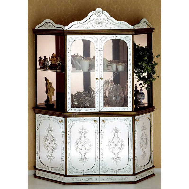 Fratelli Tosi / Cabinet / 334