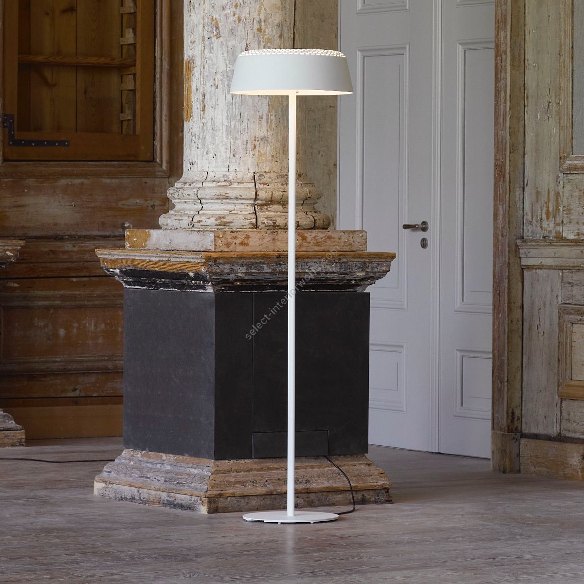 Hollands Licht / Floor Lamps / Ring Floor