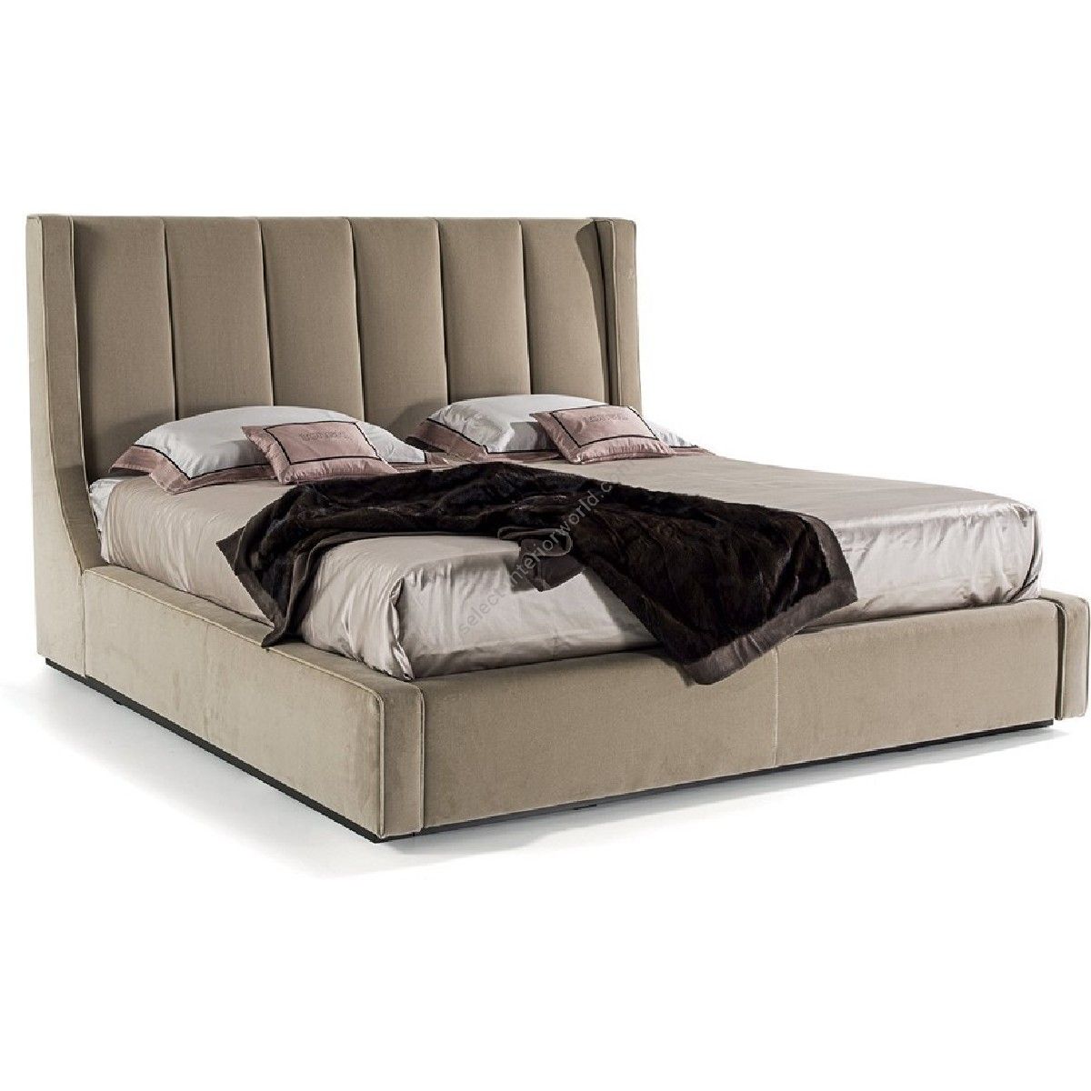 Longhi / Beds / Kubrick Bed W 835