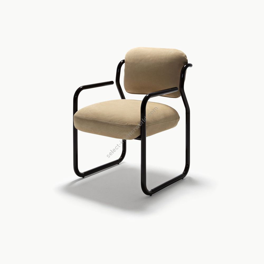 Exteta / Chair with Arms / Modernista