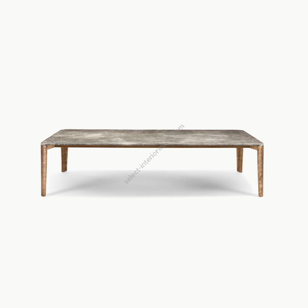 Exteta / Dining Tables / Moonlight