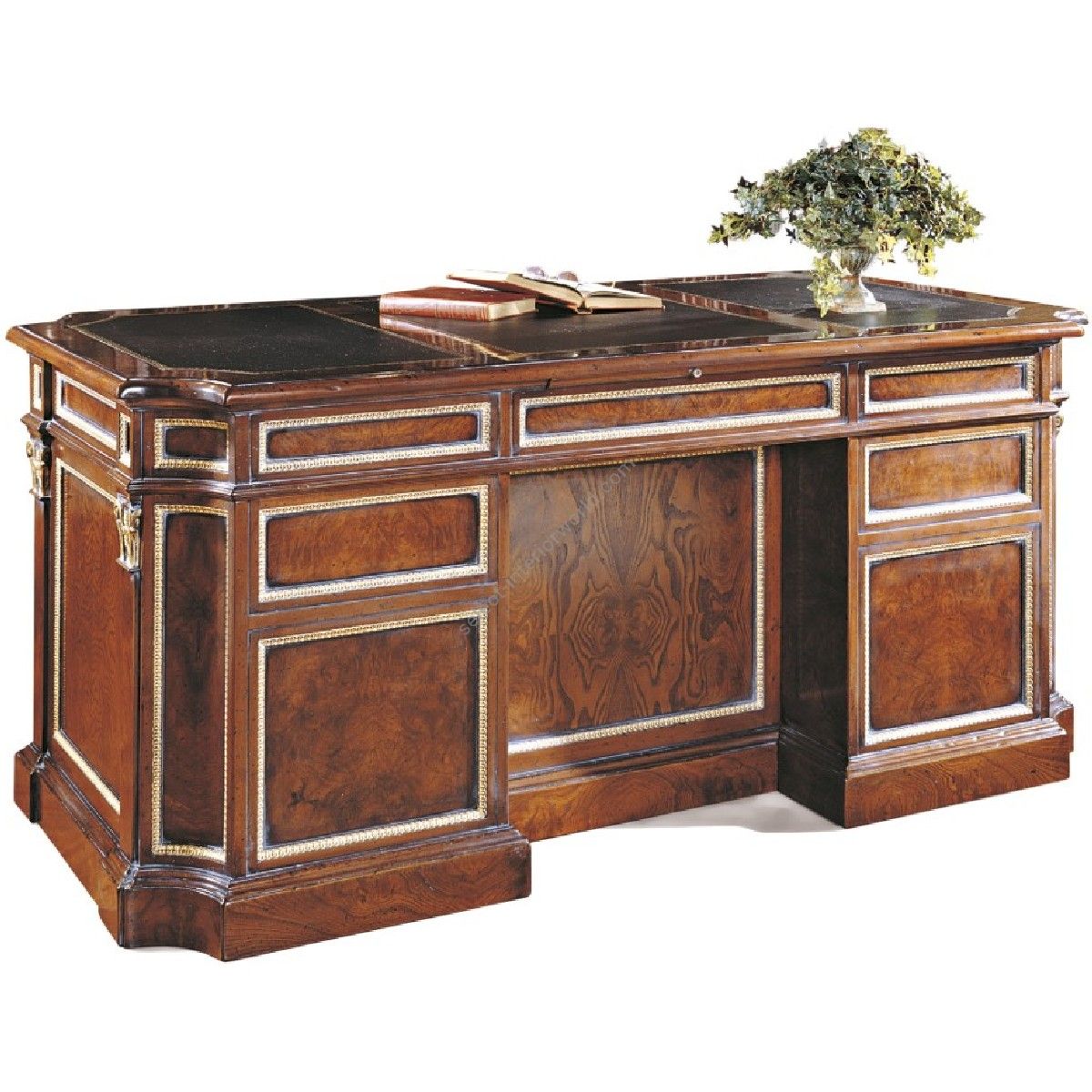 Francesco Molon / Desk & Writing tables / Executive R36.04