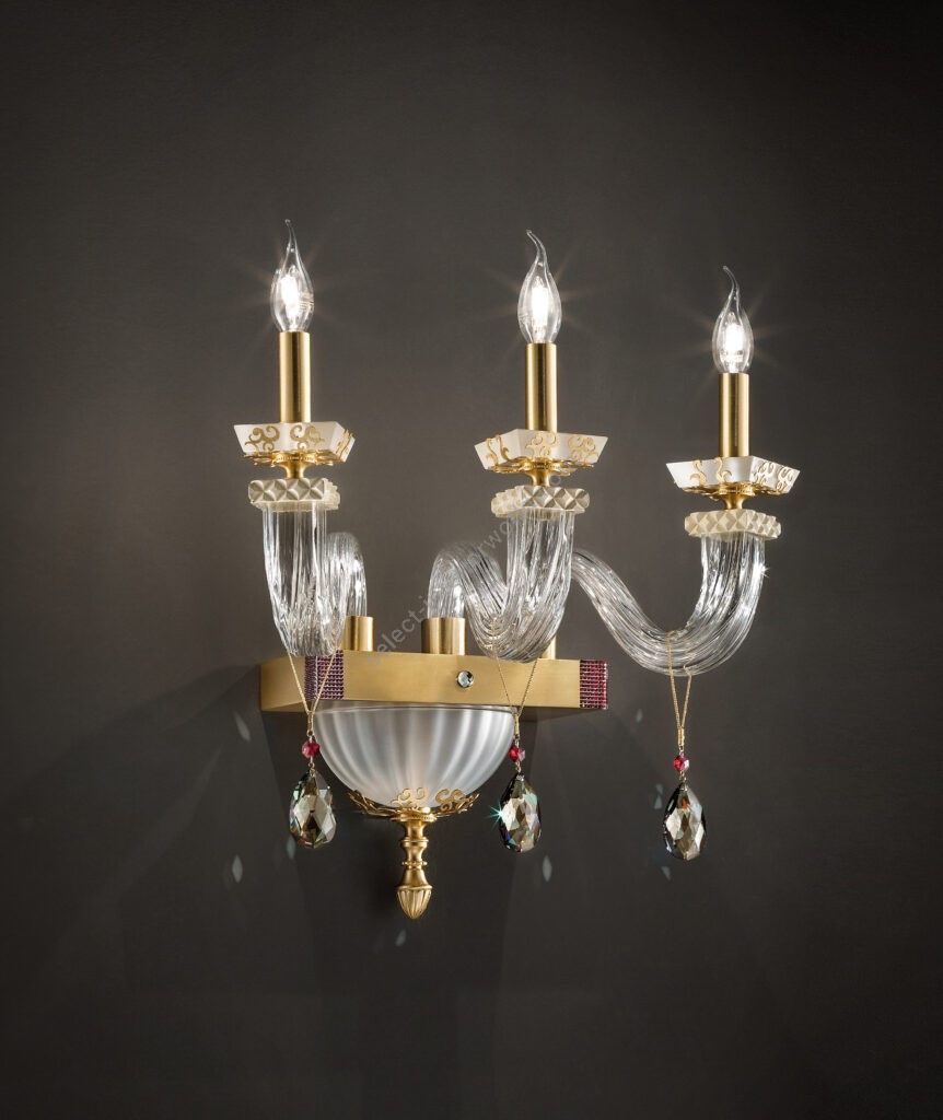 Euroluce Lampadari / Wall Sconces / Museum A3