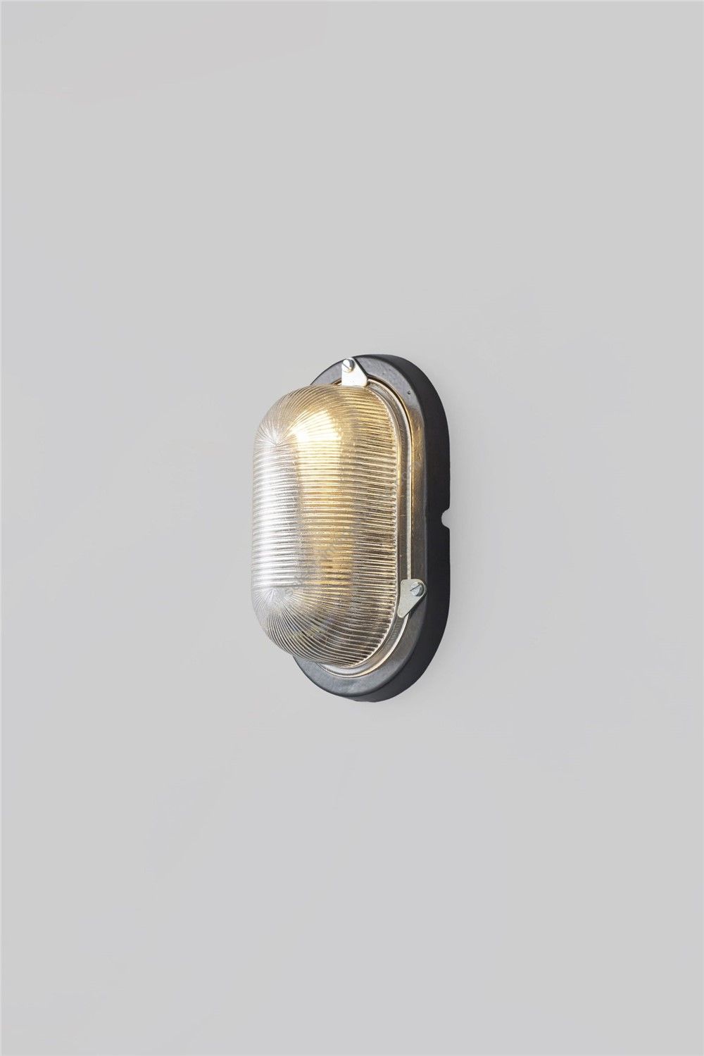 Original BTC / Wall Lights / Oval Aluminium Bulkhead 7001