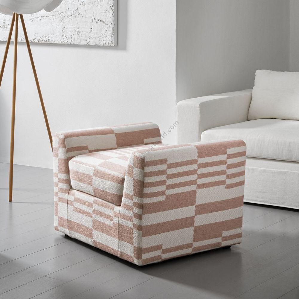 DOM Edizioni / Poufs / Paolino