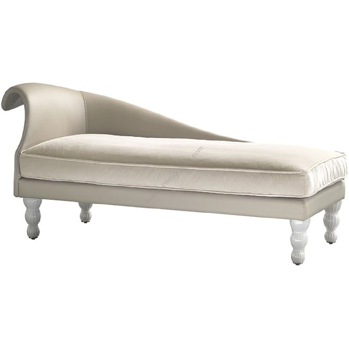 Reflex / Chaise Lounges / Casanova Triclinio