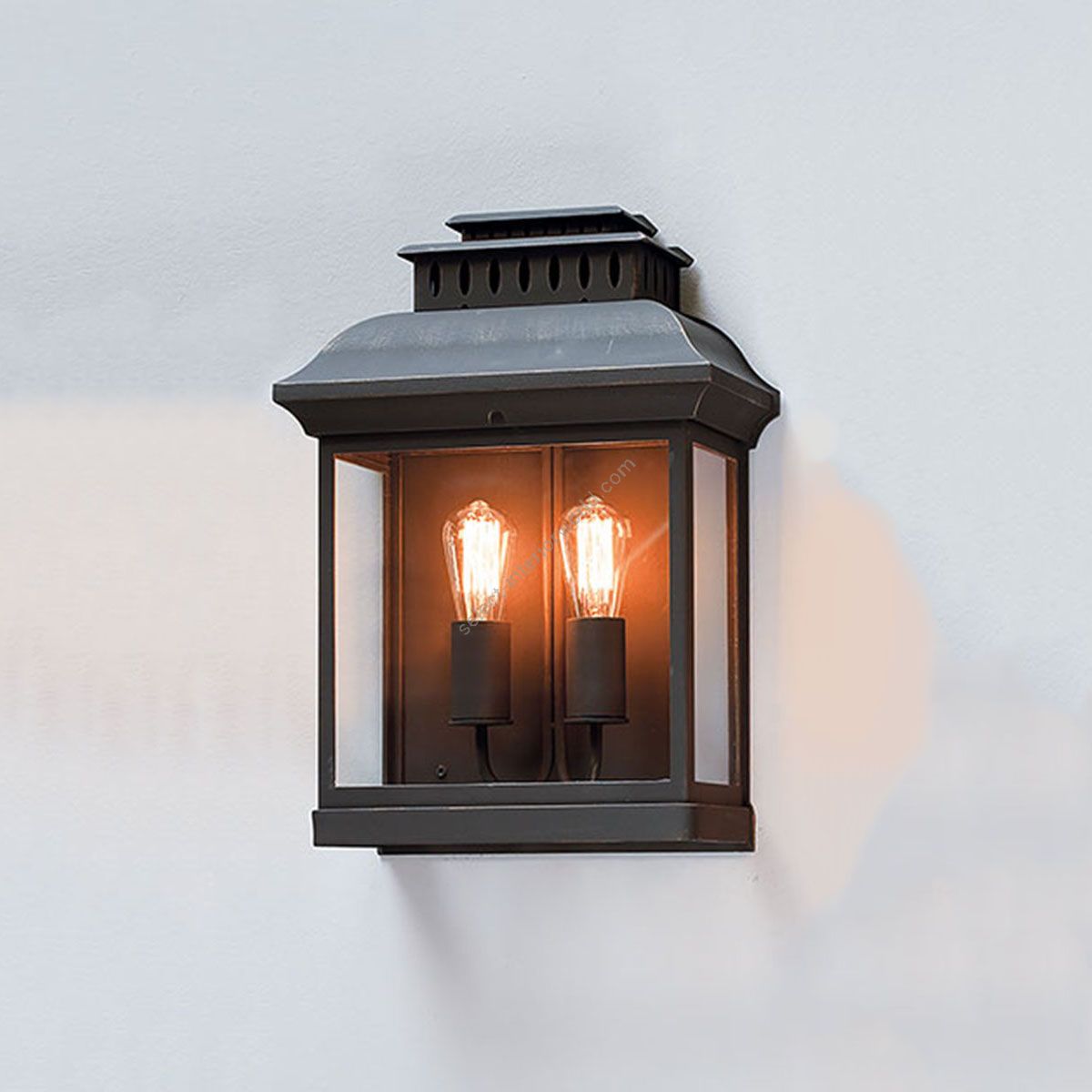 Classic 2-light Wrought Iron Outdoor Wall Lantern by Robers