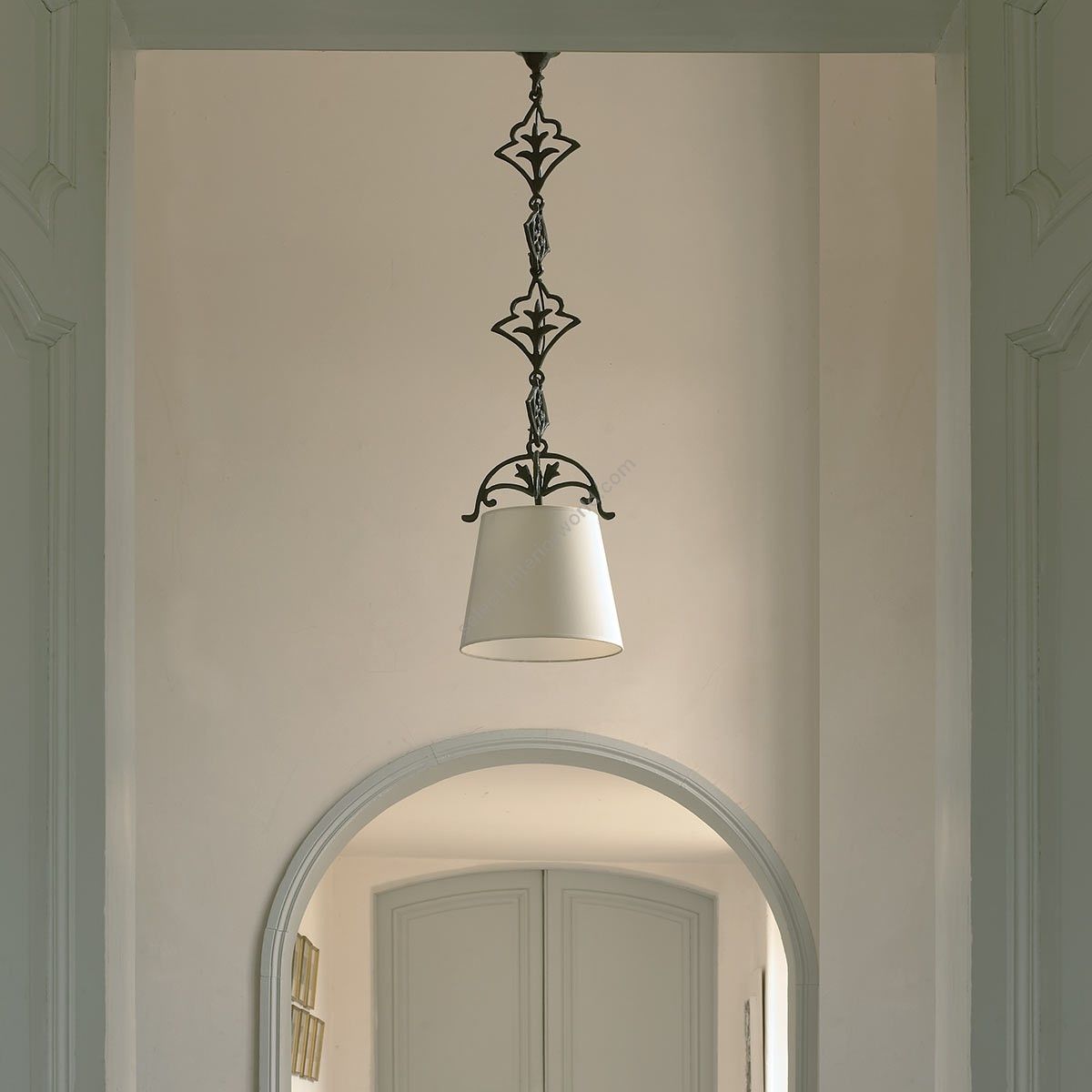 Objet Insolite / Bronze Suspension / Suspension Vérone