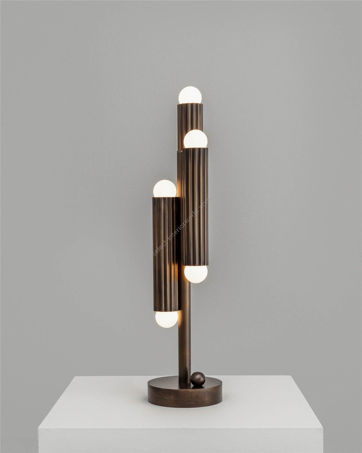 Schwung design / Table Lamps / Vesta Table