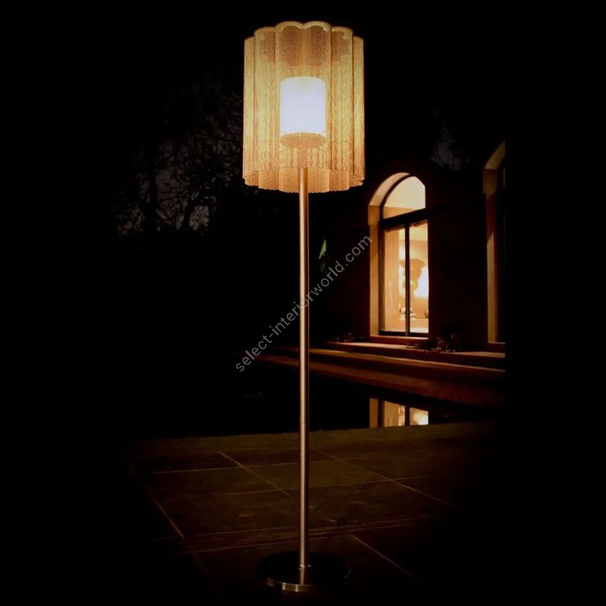 Willowlamp / Floor Lamps / Scalloped Cropped Ø400