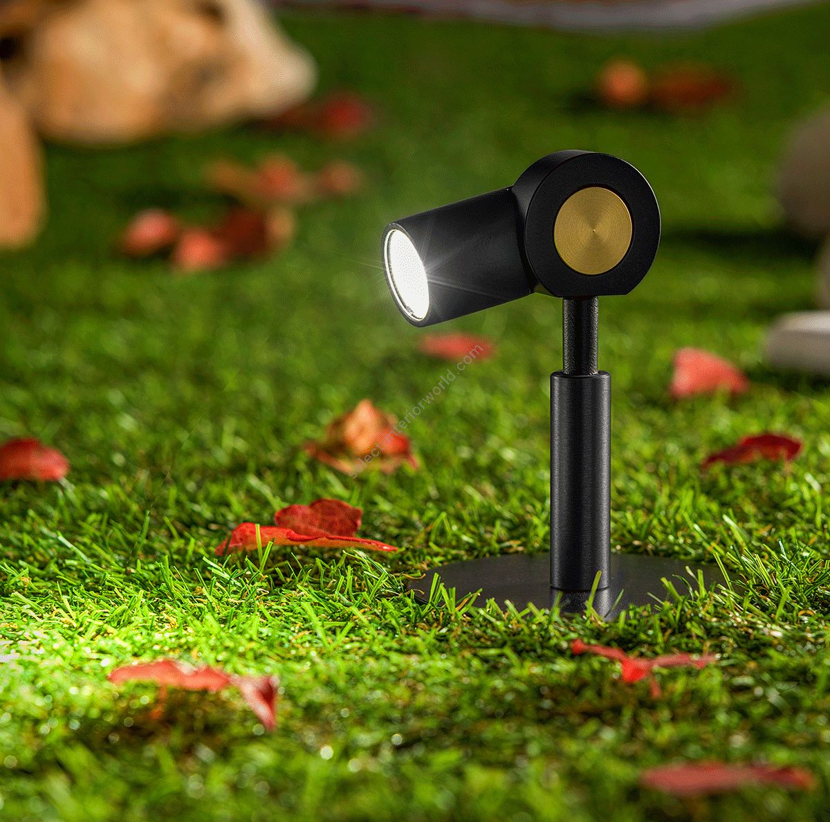 Zava / Outdoor Spot Lights / Nino