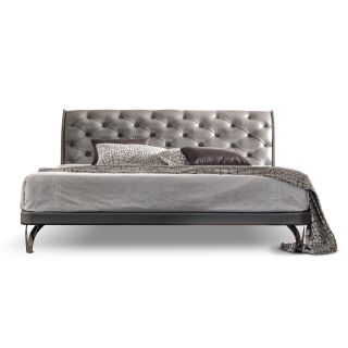 Corte Zari / Panel Beds / Keope