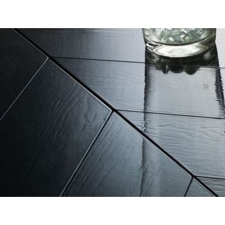 Bassano Parquet / Brushed oak parquet / Archisound Oak Super Glossy Black