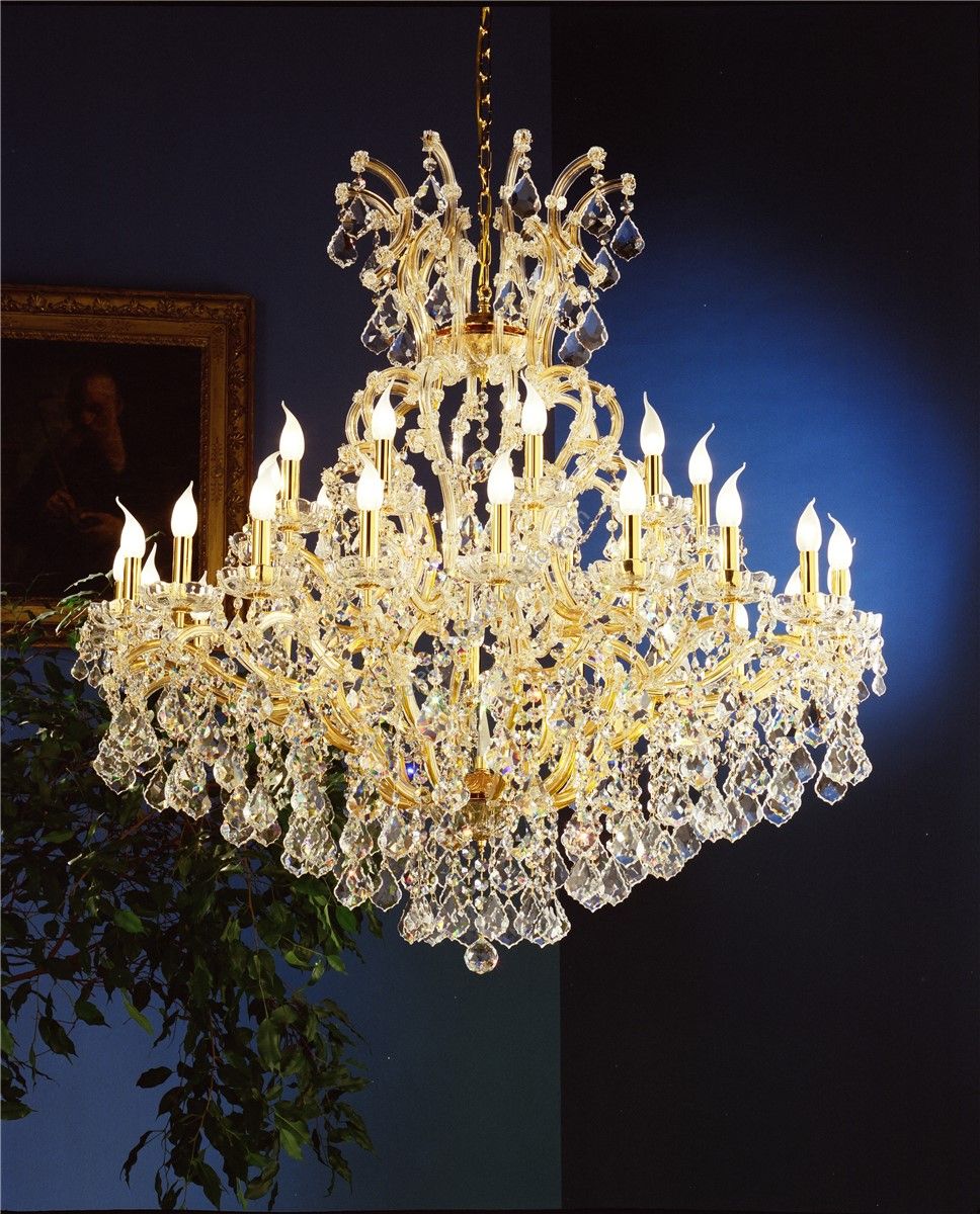 Italian Luxury Lighting / Chandeliers / Maria Theresa 30 Lights 1002 030