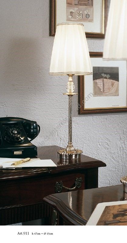 Il Paralume Marina / Table Lamps / 911