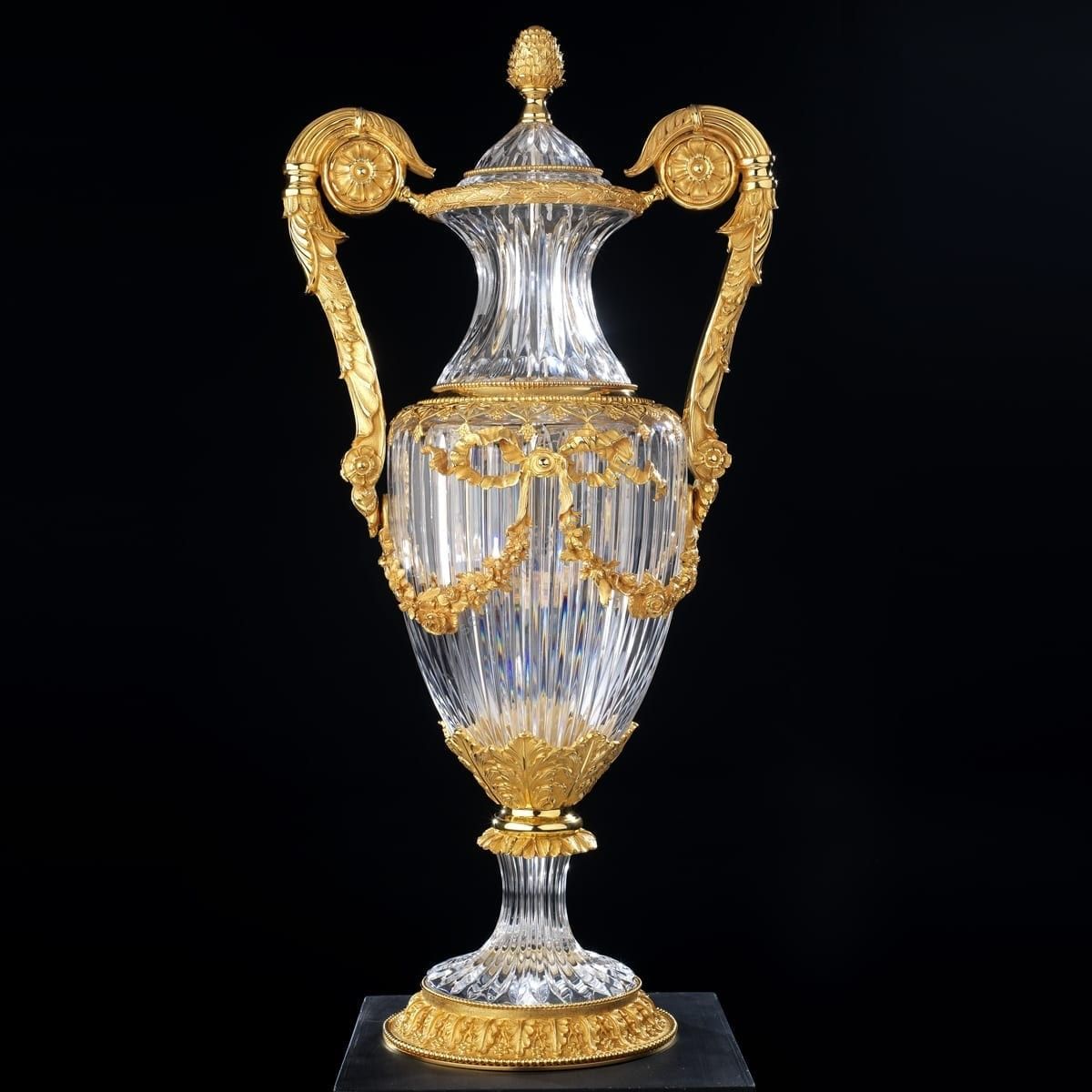 Badari / Decorative Vases / Thomire V1-500/01/TR