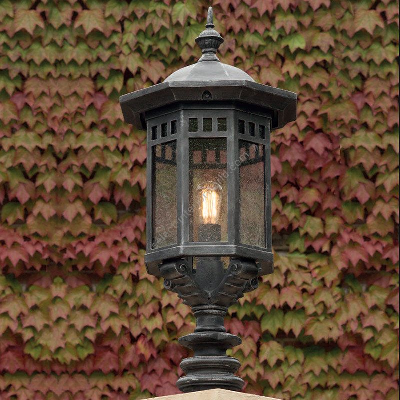 Robers / Outdoor Pedestal Lamp / AL 6739