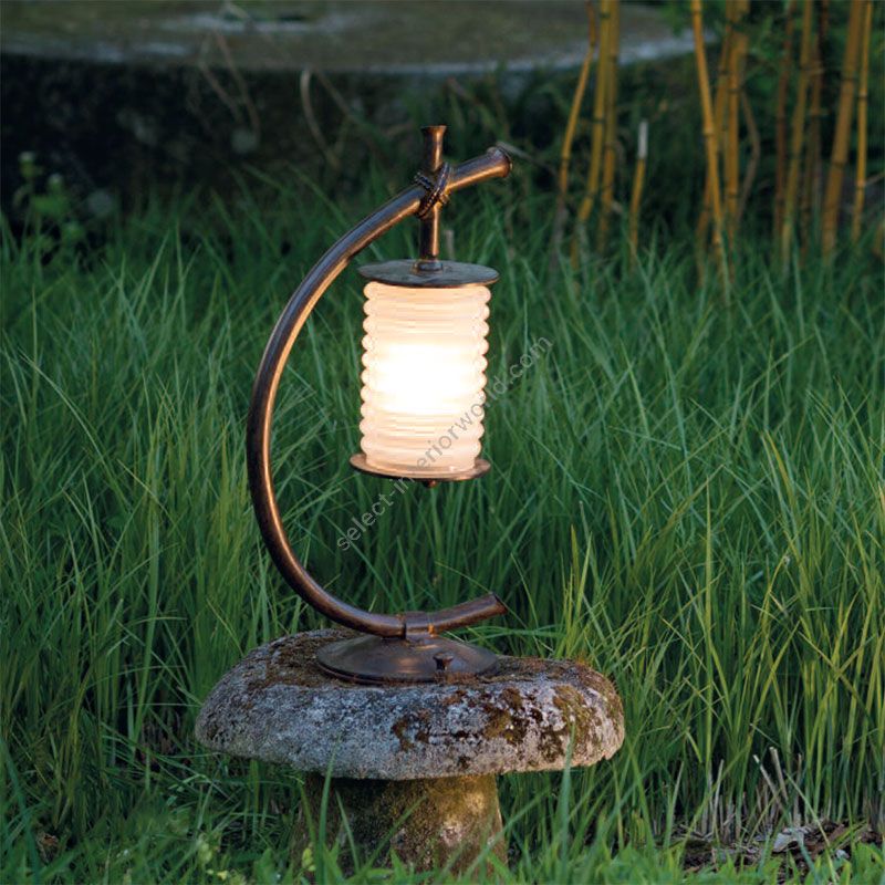 Robers / Outdoor Pedestal Lamp / AL 6840