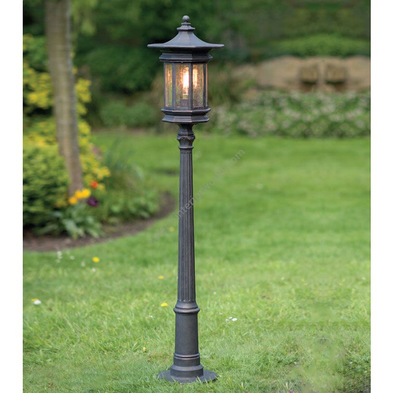 Robers / Outdoor Post Lamp / AL 6871