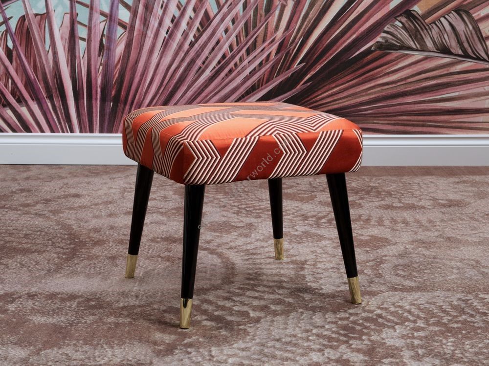 DOM Edizioni / Poufs / Pauline