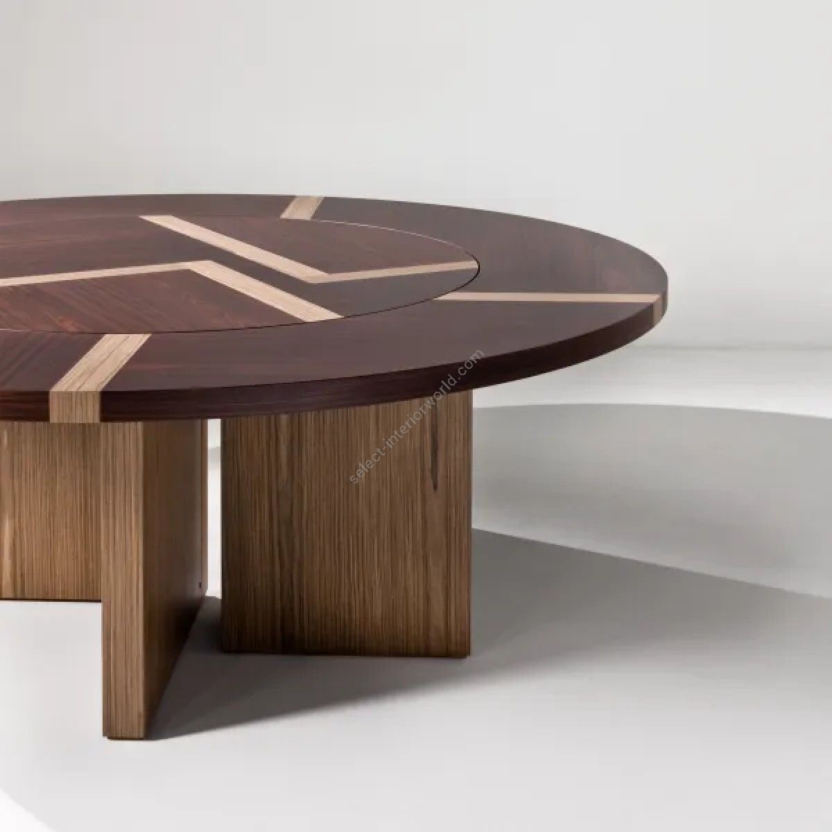 Laurameroni / Dining tables / BD 07