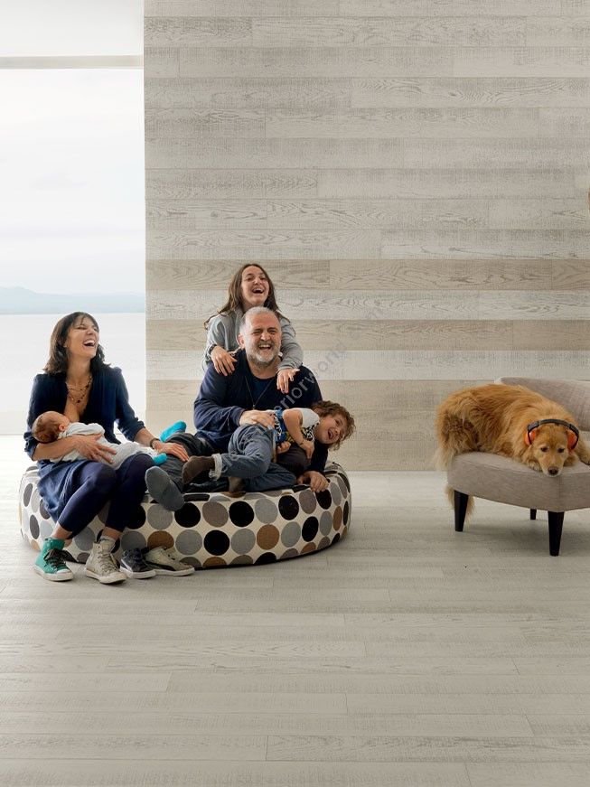 Berti / Oak Berti Studio / Scratch Bianco Light Parquet