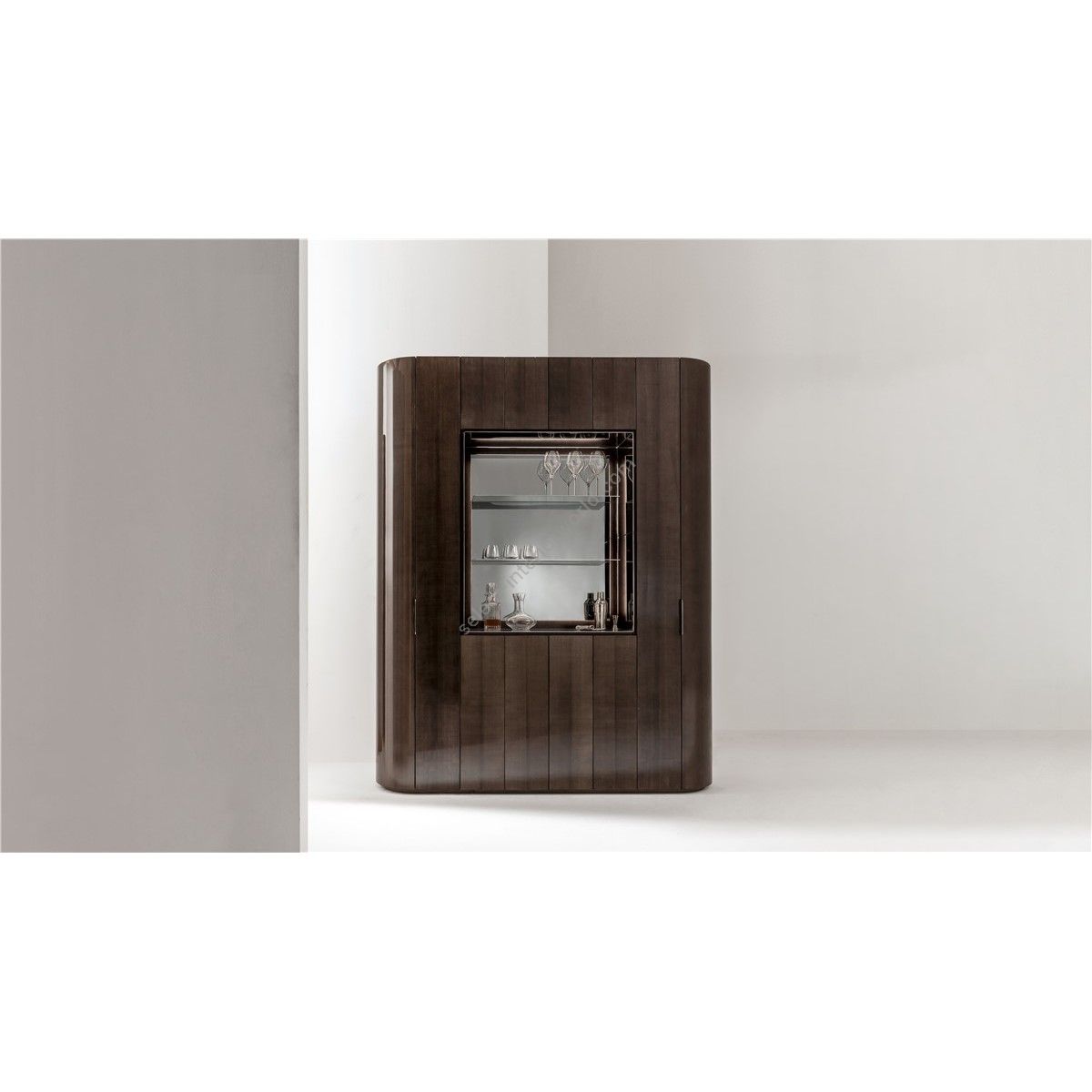 Laurameroni / Sideboards & Units / Collectionist Bar