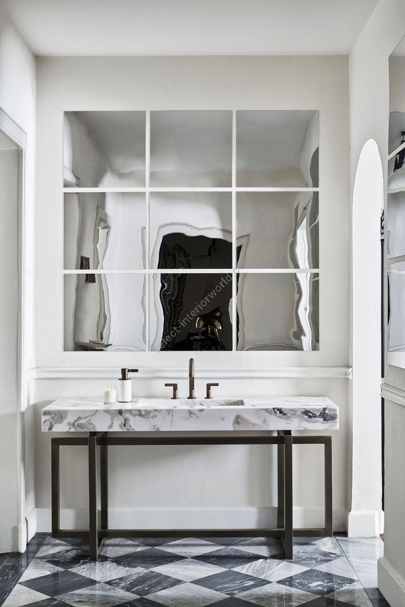 DOM Edizioni / Consoles with washbasin / Charlotte