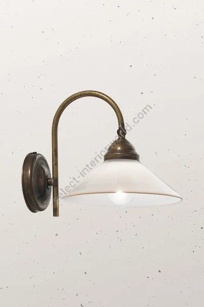 Il Fanale / Wall Lights / Country 081.19.OV