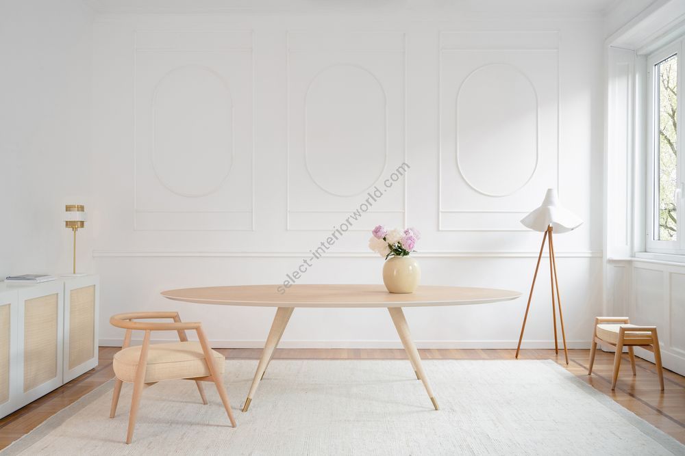 DOM Edizioni / Dining Tables / Cupertino Elliptical