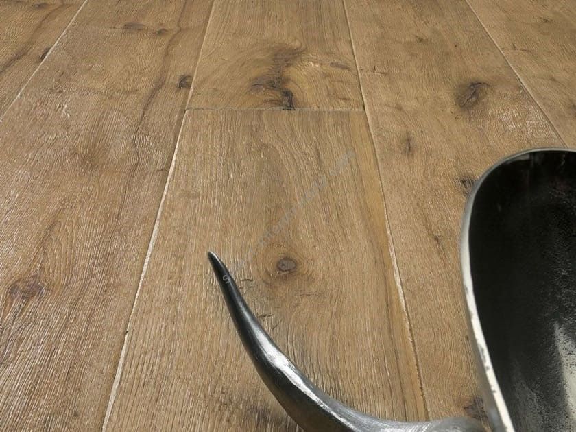 Bassano Parquet / Hand scraped oak parquet / Opera Prima Oak Honey Effect