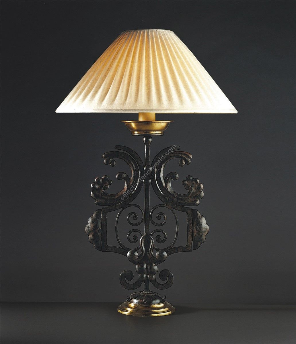 Officina Ciani / Table Lamps / Forged Iron with Fabric Shade HL1031TA-1 Cortine