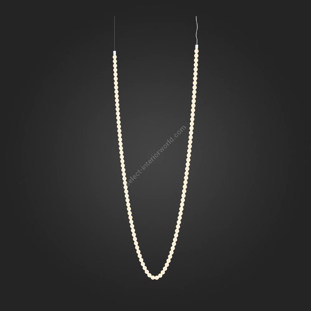 Manooi / Pendants & Suspension Lights / Jewel Suspended