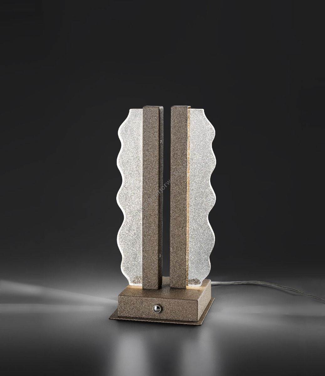 IDL 1987 / Table Lamps / Marea 677