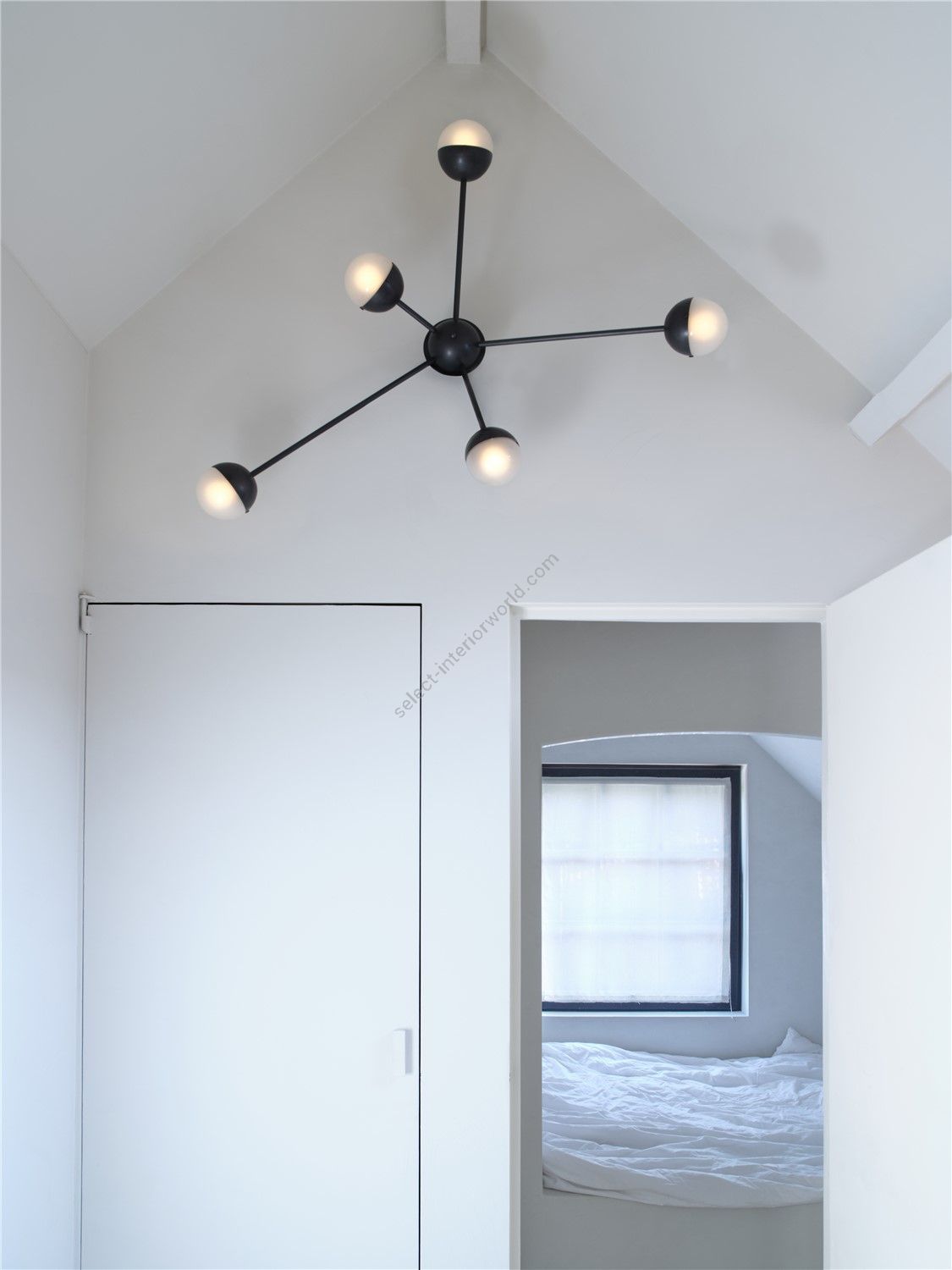 Schwung design / Wall Sconces / Molecule Spark